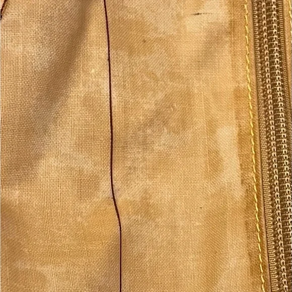 Alviero Martini Tan Map Print Sling Backpack Featuring United States - Picture 12 of 15